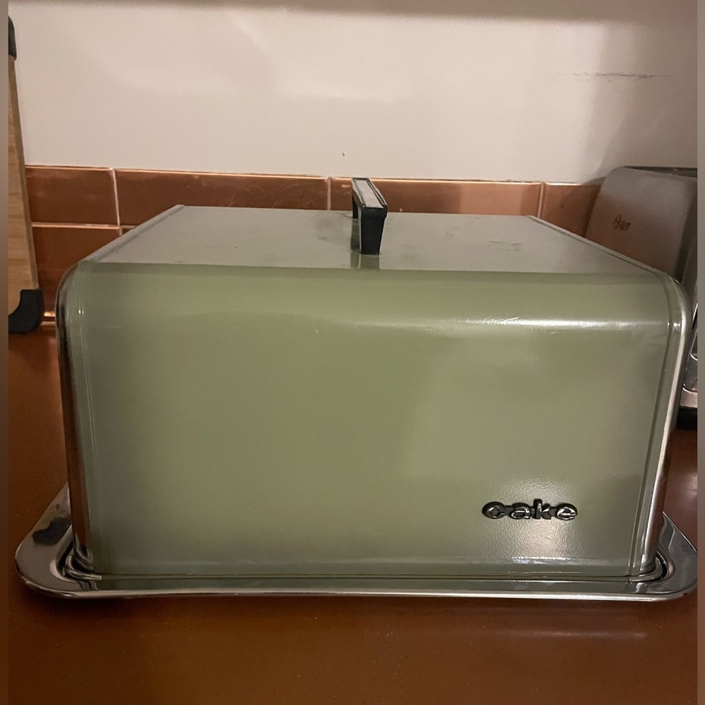 Vintage avocado and Chrome Square Cake Travel Storage Tray Transporter Carrier